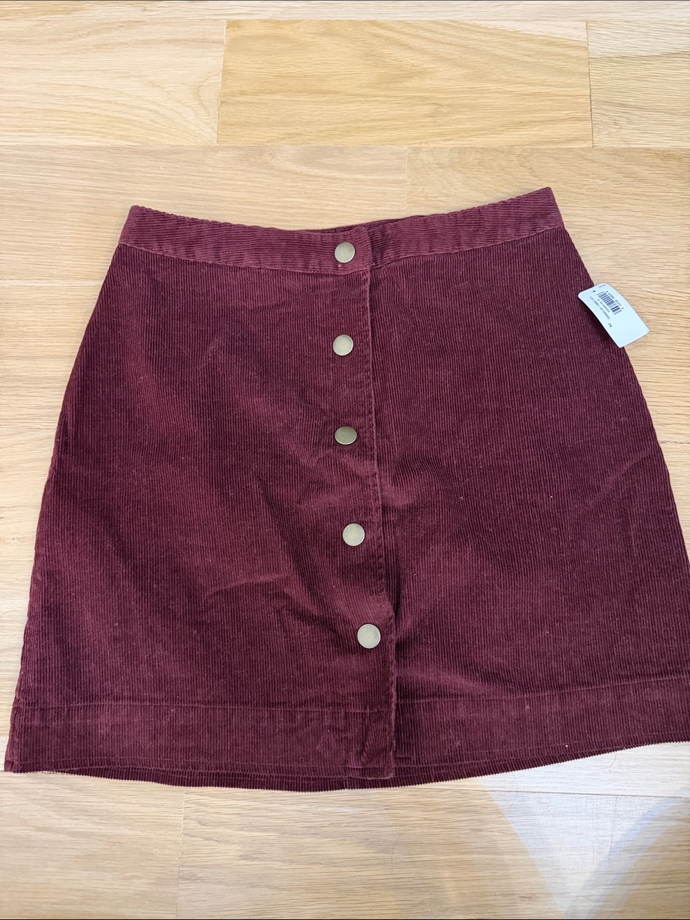 Old Navy Corduroy Button-Front Mini Skirt in Burgundy